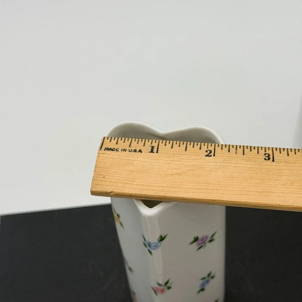 Vintage Lara Takahashi San Francisco Heart Shaped Floral Porcelain Bud Vase